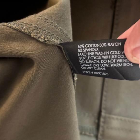 Club Monaco Mini Skirt - Olive/Army Green Size 6 - Picture 6 of 6